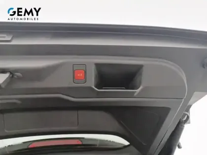 Photo 11 Peugeot 5008  Hybrid 145 e-DCS6