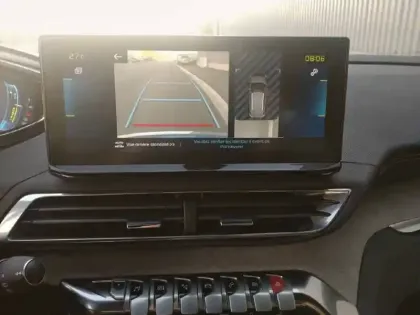 Photo 46 Peugeot 3008  Hybrid 225 e-EAT8