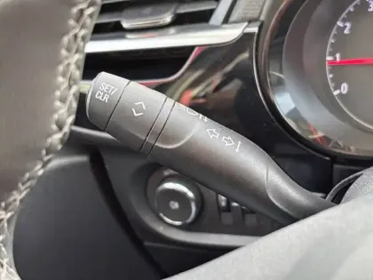 Photo 63 Opel Corsa  1.2 75 ch BVM5