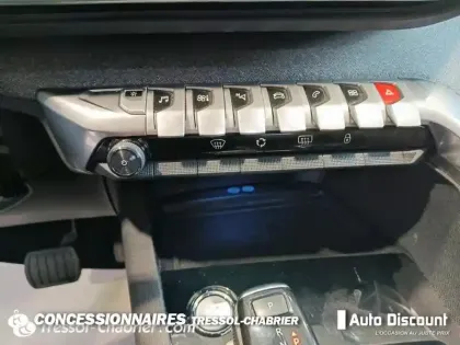 Photo 12 Peugeot 3008  1.2 Puretech 130ch S&S EAT6 Allure