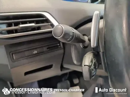 Photo 16 Peugeot 3008  1.2 Puretech 130ch S&S EAT6 Allure