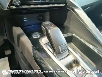 Photo 23 Peugeot 3008  1.2 Puretech 130ch S&S EAT6 Allure