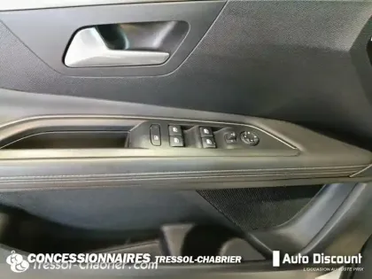 Photo 19 Peugeot 3008  1.2 Puretech 130ch S&S EAT6 Allure