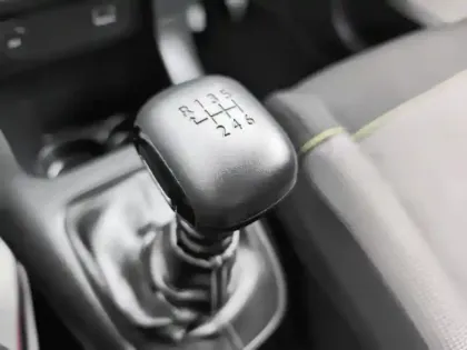 Photo 23 Citroën C3  BlueHDi 100 S&S BVM5 Shine