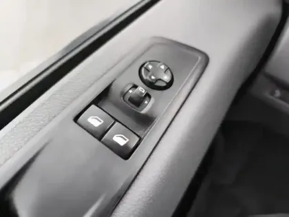 Photo 19 Opel Vivaro -E FGN L2 200 50 KWH PTAC AUGMENTE PACK CLIM