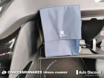 Photo 15 Peugeot 2008  PureTech 130ch S&S BVM6 Crossway