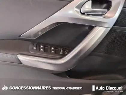 Photo 19 Peugeot 2008  PureTech 130ch S&S BVM6 Crossway