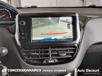 Photo 25 Peugeot 2008  PureTech 130ch S&S BVM6 Crossway