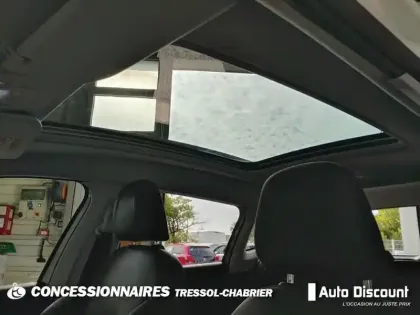 Photo 24 Peugeot 2008  PureTech 130ch S&S BVM6 Crossway