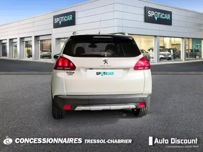 Photo 3 Peugeot 2008  PureTech 130ch S&S BVM6 Crossway