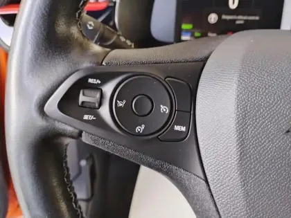 Photo 18 Opel Corsa  Electrique 136 ch & Batterie 50 kWh GS Line