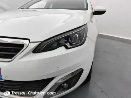 Photo 13 Peugeot 308  1.2 PureTech 130ch S&S BVM6 Allure
