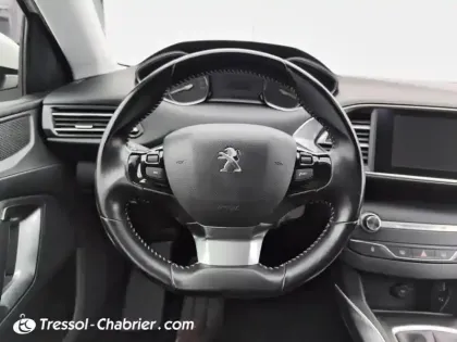 Photo 11 Peugeot 308  1.2 PureTech 130ch S&S BVM6 Allure