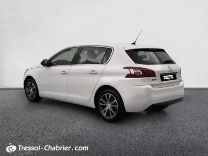 Photo 29 Peugeot 308  1.2 PureTech 130ch S&S BVM6 Allure