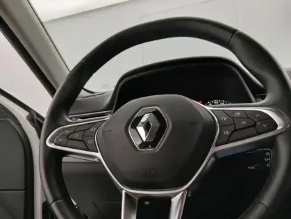 Photo 17 Renault Arkana TCe 140 EDC FAP Zen