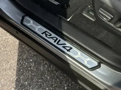 Photo 10 Toyota Rav4 Gén. V Ph1 Collection Access 5