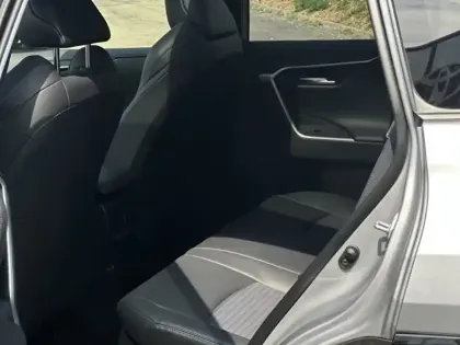 Photo 9 Toyota Rav4 Gén. V Ph1 Collection Access 5