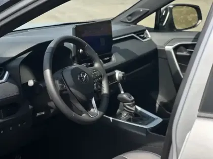 Photo 8 Toyota Rav4 Gén. V Ph1 Collection Access 5