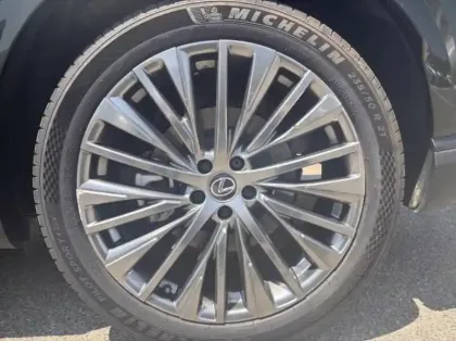 Photo 5 Lexus RX  450h+ 4WD Executive