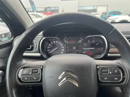 Photo 12 Citroën C3  1.2 PureTech 83ch S&S Shine Pack 123g