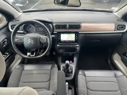 Photo 10 Citroën C3  1.2 PureTech 83ch S&S Shine Pack 123g