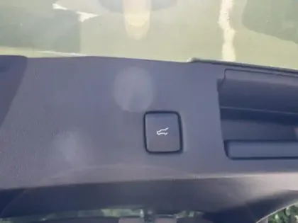 Photo 11 Ford Kuga  2.5 Duratec 180ch Hybrid FlexiFuel ST-Line X Powershift