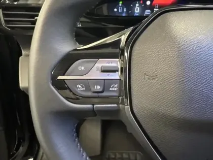 Photo 14 Peugeot 308 Gén. III Ph1 Style 5