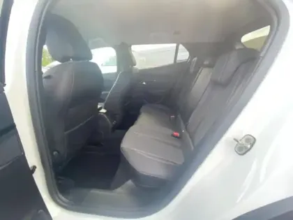 Photo 7 Peugeot 2008  1.2 PureTech 100ch S&S Style
