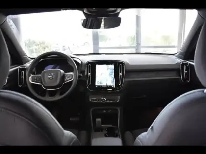 Photo 33 Volvo Ex40  Single Extended Range 252ch Plus