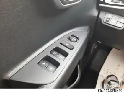 Photo 11 Kia Stonic  1.0 T-GDi 100ch Active DCT7