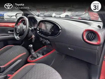 Photo 5 Toyota Aygo  X 1.0 VVT-i 72ch Design