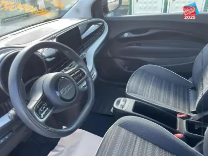 Photo 14 Fiat 500  e 118ch Passion