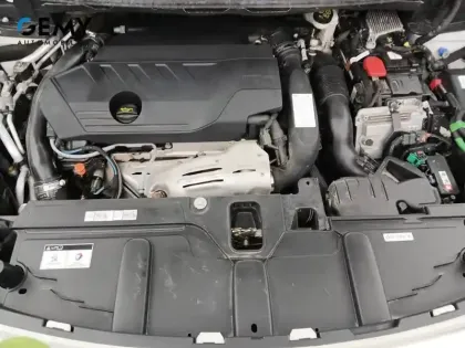 Photo 28 Peugeot 3008  Hybrid 225 e-EAT8