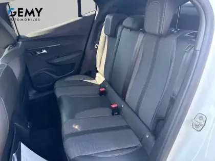 Photo 9 Peugeot 2008  PureTech 100 S&S BVM6