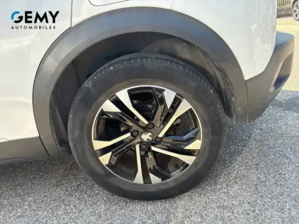 Photo 13 Peugeot 2008  PureTech 100 S&S BVM6