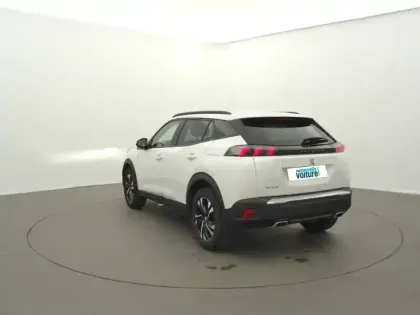 Photo 6 Peugeot 2008  PureTech 130 S&S EAT8