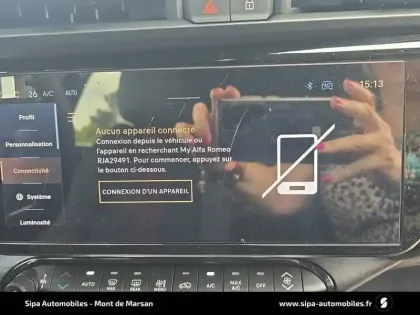 Photo 123 Alfa Romeo Junior  1.2 Ibrida 145 ch eDCT6