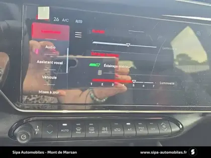 Photo 143 Alfa Romeo Junior  1.2 Ibrida 145 ch eDCT6