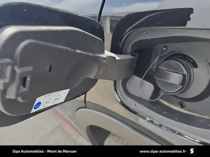 Photo 41 Alfa Romeo Junior  1.2 Ibrida 145 ch eDCT6