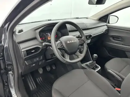 Photo 32 Dacia Jogger  ECO-G 100 5 places
