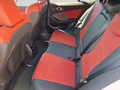 Photo 13 BMW Serie 1 M135 xDrive 300 ch DKG7