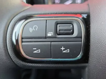 Photo 16 Citroën C3 Aircross  PureTech 110 S&S BVM6