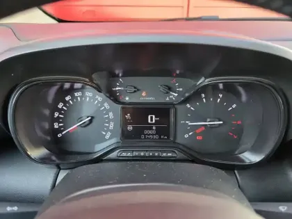 Photo 14 Citroën C3 Aircross  PureTech 110 S&S BVM6