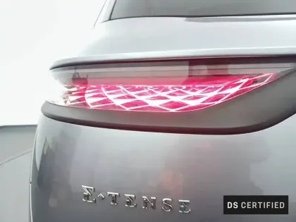 Photo 62 DS DS 7 DS7 Crossback Hybride E-Tense 225 EAT8