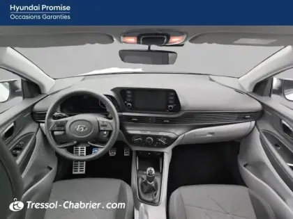 Photo 9 Hyundai Bayon  1.0 T-GDi 100 Hybrid 48V Intuitive