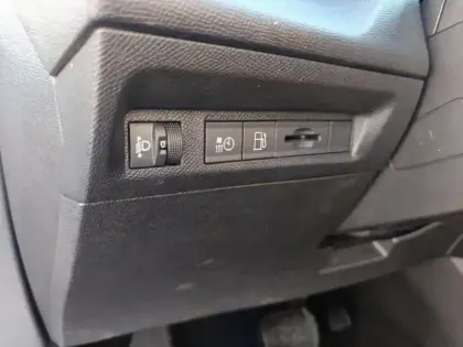 Photo 12 Peugeot 308  PHEV 180ch GT e-EAT8