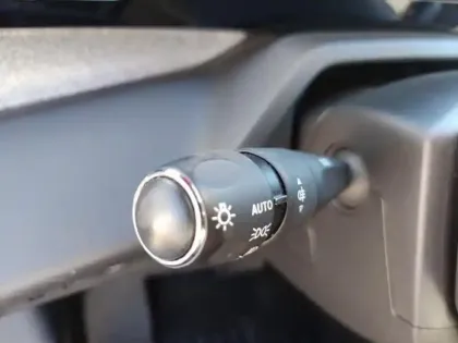 Photo 13 Peugeot 308  PHEV 180ch GT e-EAT8