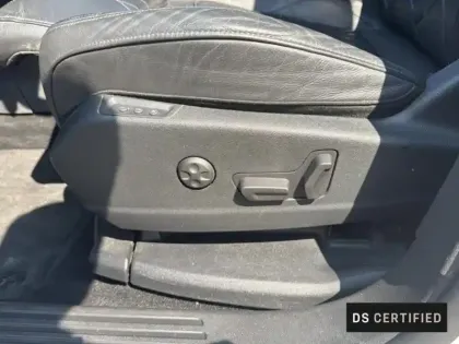 Photo 11 DS DS 7  Crossback PureTech 225ch Grand Chic Automatique 12cv 125g