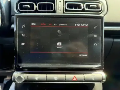 Photo 6 Citroën C3  1.2 PureTech 83ch S&S C-Series 123g