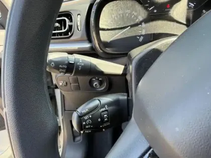 Photo 10 Citroën C3  1.2 PureTech 83ch S&S C-Series 123g